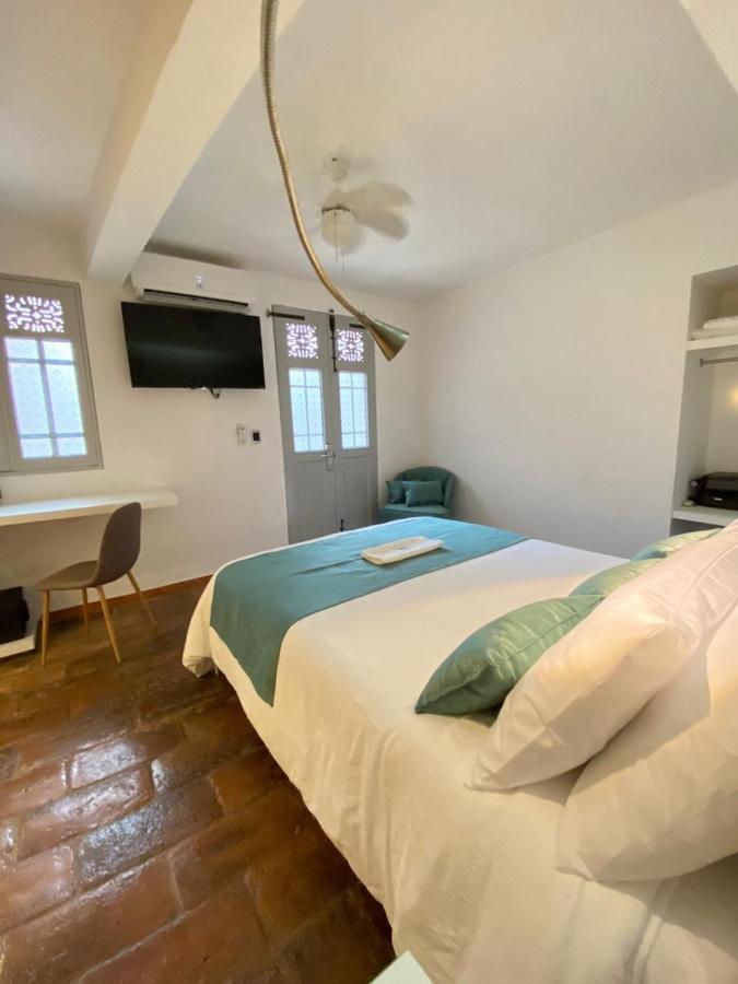 Mosquito Boutique Hotel Zona Colonial Санто-Доминго Экстерьер фото